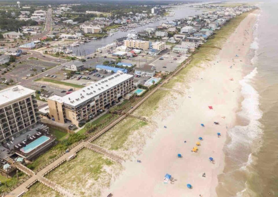 Willa Beachfront-Boardwalk-Elevator-Pool-Free Parking For 2 Cars! Carolina Beach Zewnętrze zdjęcie